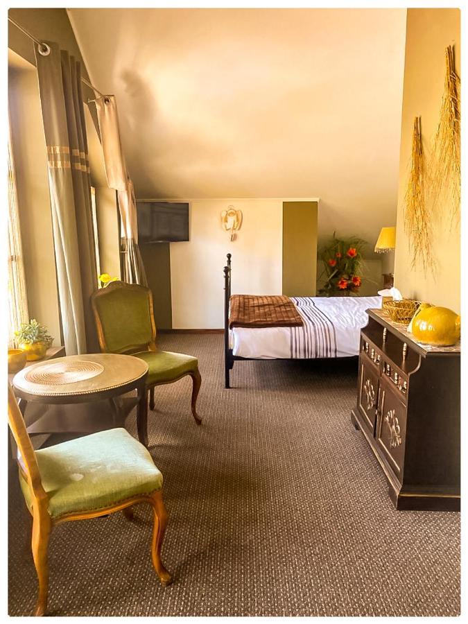 Hotel Kaktusik Augustów Esterno foto